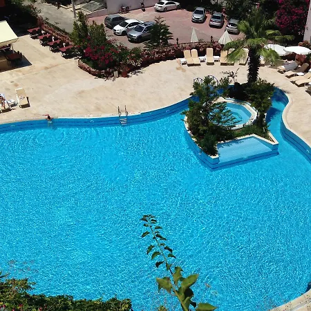Hotel Pirlanta 3*