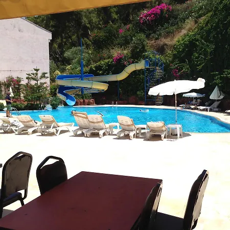 Hotel Pirlanta 3*